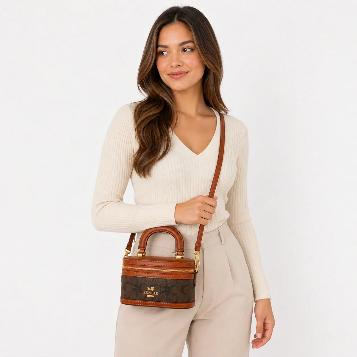Mini Round Box Bag — Ines